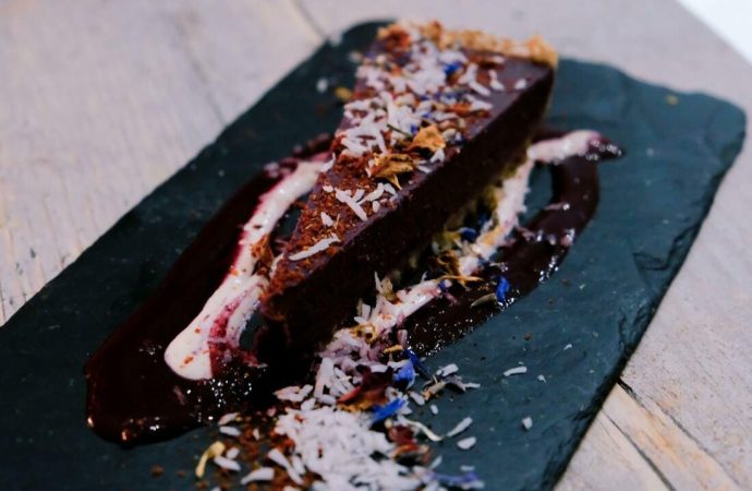 Ciasto czekoladowe – pomysł na deser na każdą okazję!