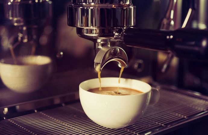 Idealny ekspres do kawy – na co warto zwrócić uwagę?