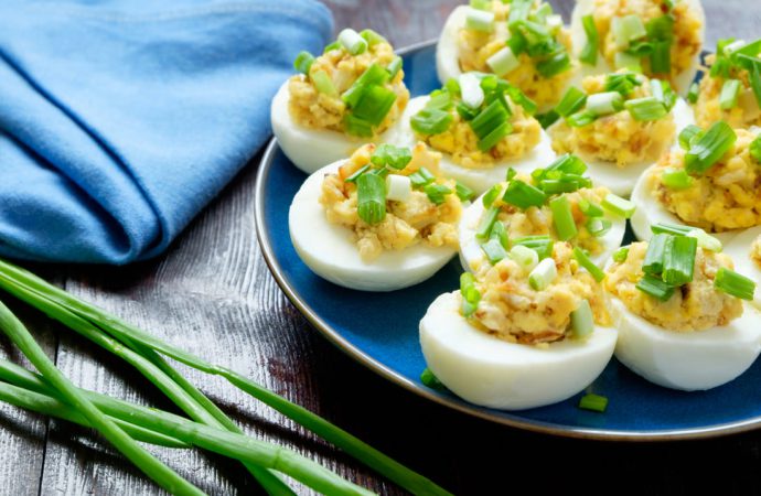 Jajka faszerowane na Wielkanoc – jak faszerować jajka?