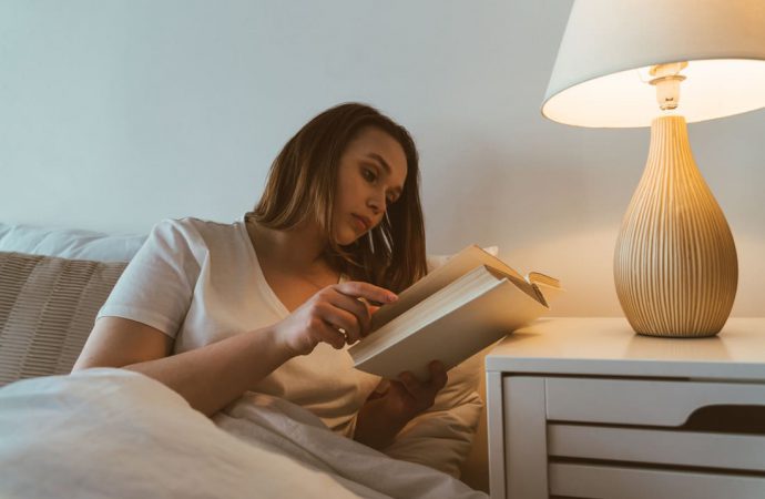 Czytanie przed snem dobre dla mózgu