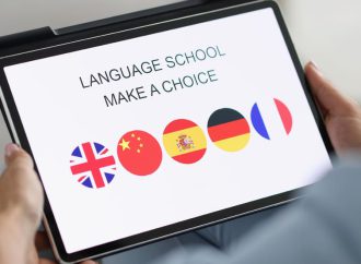 Jak założyć własną szkołę językową?